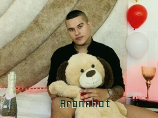 Aronnhot