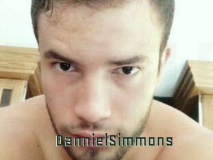 Danniel_Simmons