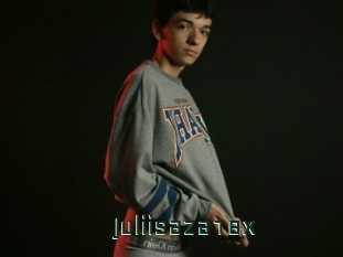 Juliisaza18x