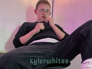 Kylerwhitee