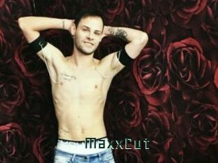 MaxxCut