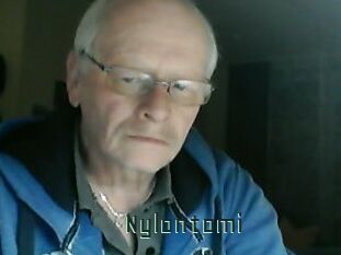 Nylontomi