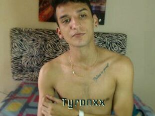 Tyronxx